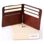 מני קליפ מעור דגם 8514 פתוח על קופסה מהודרת