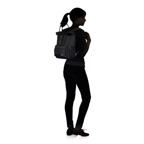 ⁦Urban Groove תיק גב מתוצרת American Tourister עם תא למחשב נייד 15.6" 24g09057⁩ – תמונה ⁦11⁩