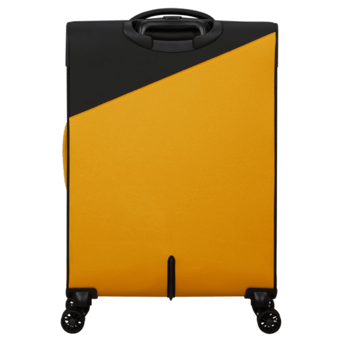 מזוודה צהובה American Tourister בגודל בינוני – דגם Daring Dash 66.5 ס"מ עם גלגלים כפולים MF749002
