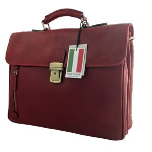 תיק מנהלים אדום מעור איטלקי איכותי עם עיצוב קלאסי וארגון פנימי חכם לעבודה ולעסקים