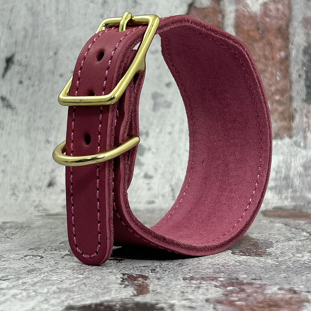 קולר לכלב מעור איטלקי איכותי צבע בורדו חזית