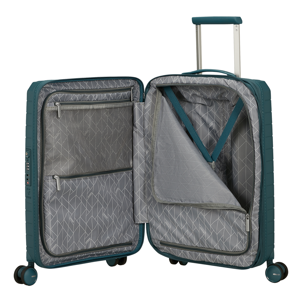 סידור פנימי חכם במזוודת American Tourister