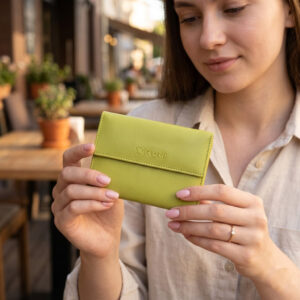 ארנק עור לנשים מתנה ארנק ירוק קטן מעור אמיתי עם סגירה קדמית