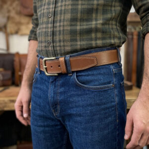 מתנה לגבר ליום הולדת חגורת עור איכותית לגבר עם מראה קלאסי