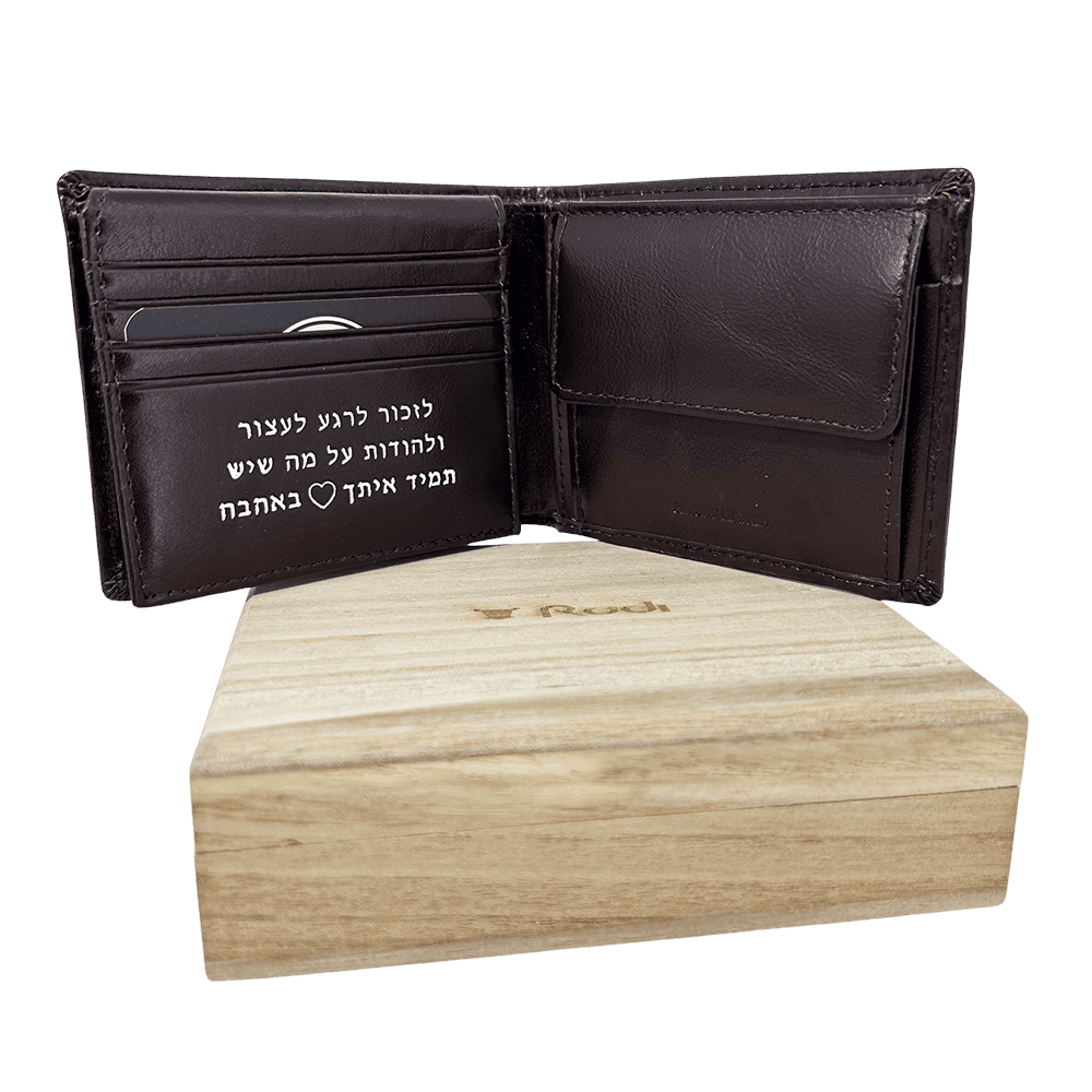 ארנק עור לגבר עם חריטה קבועה על קופסת עץ, Rudi